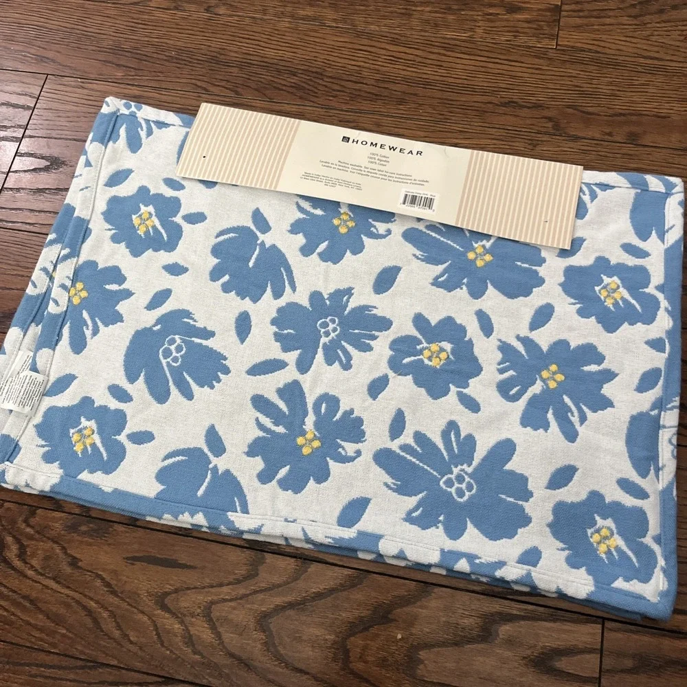 Homewear Placemats Set Of 4 Baby Blue White Yellow Wildflowers Daisy 13 X 19